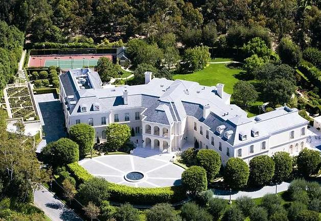 贝克汉姆和维多利亚一家,维多利亚贝克汉姆住在哪里