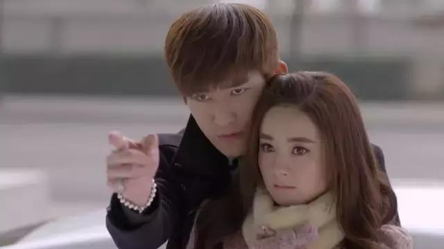 当最地道的重庆话出现在热剧中，每一部都像“生活麻辣烫”！