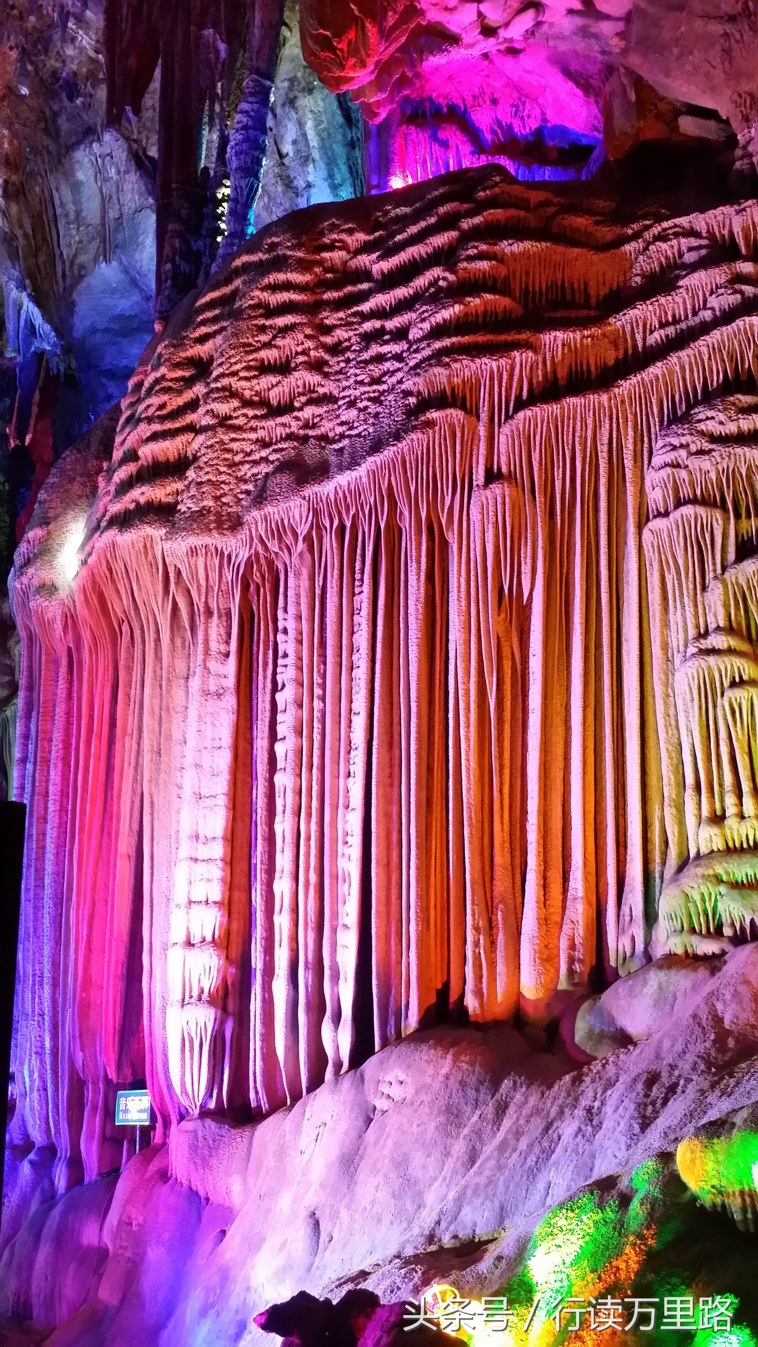 喀斯特地貌溶洞银子岩,来一场真正的喀斯特地下溶洞探究