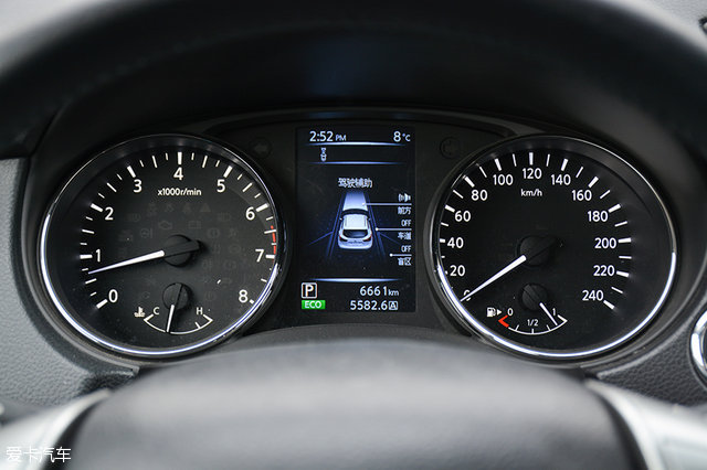 爱卡汽车,逍客经典2.0舒适版上路测试