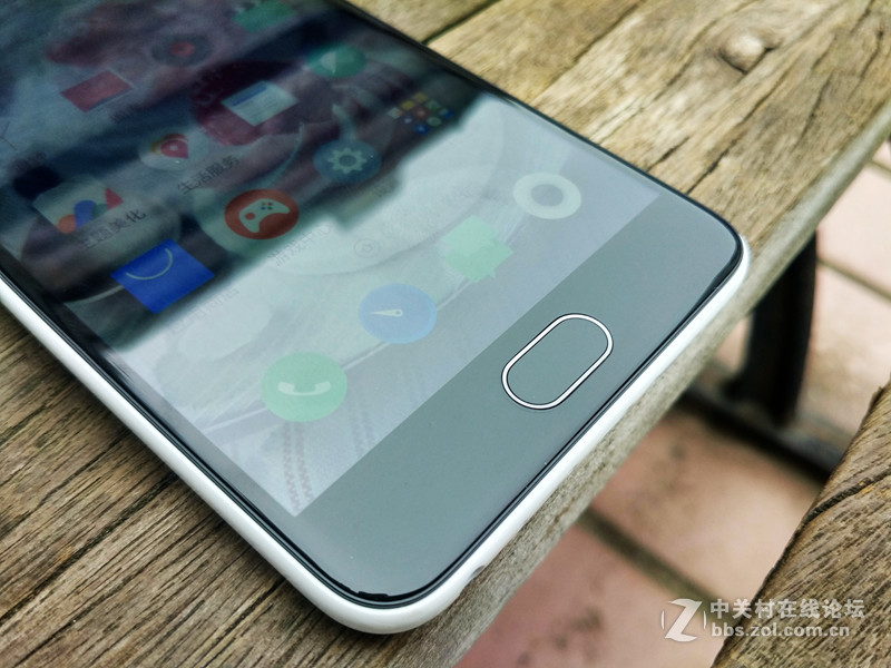 魅族5体验,魅蓝5手感