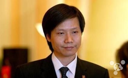 威威趣谈：互联网大佬再聚首感情深一口闷