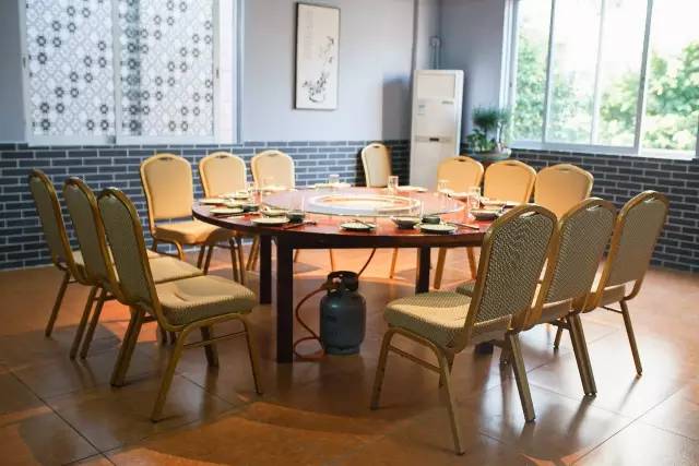 闇插彴澶氳倝鑺卞洯椁愬巺,澶氳倝妞嶇墿椁愬惂