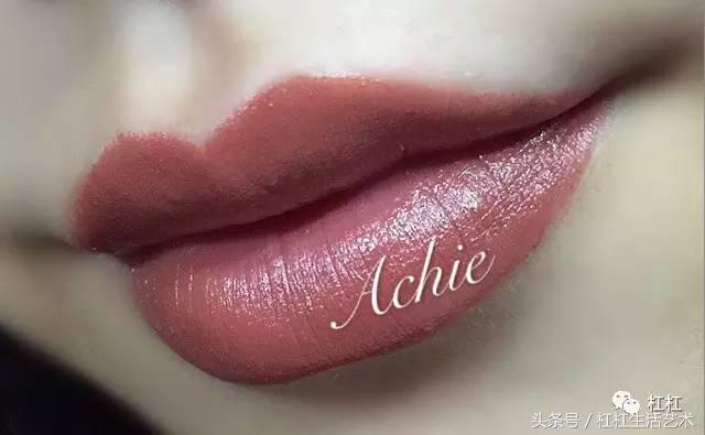 大牌口红与平价口红的区别,用完大牌口红再用平价口红