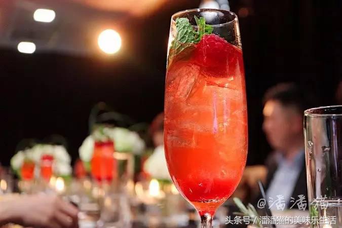 从来没有吃过这样的麦当劳,好华丽