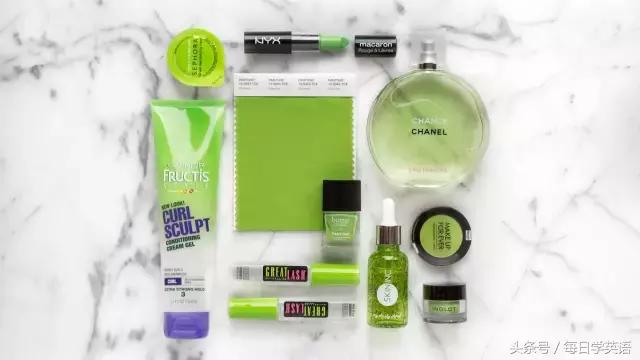 2017年的流行色草木绿,今年流行色薄荷绿