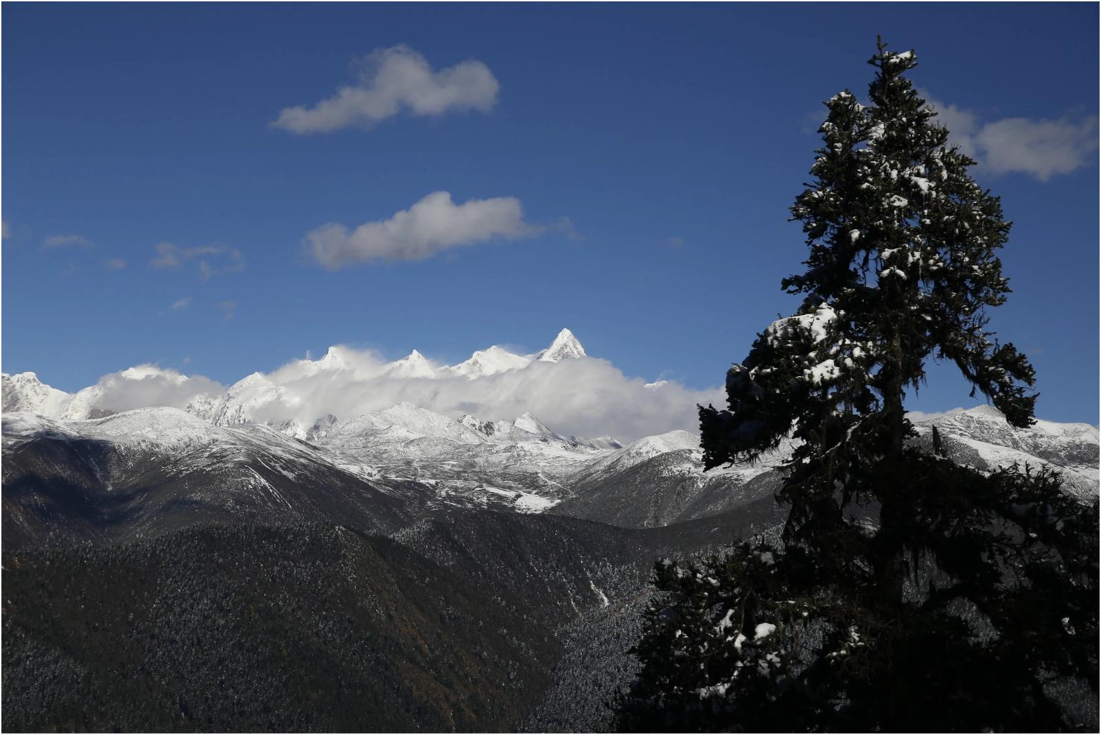 穿越色季拉山口吃到酸臭的牦牛奶渣（二）