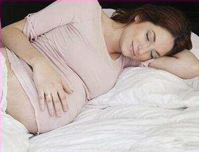 孕妈左侧躺宝宝是什么样的,孕妈为什么左侧睡好