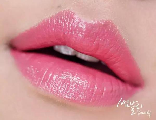 韩国唇釉爆款榜透明,韩国美妆热销唇釉