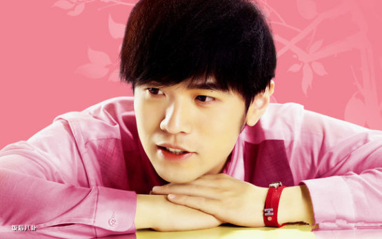 戏里戏外判若两人的男演员,刘烨和陈伟霆视频