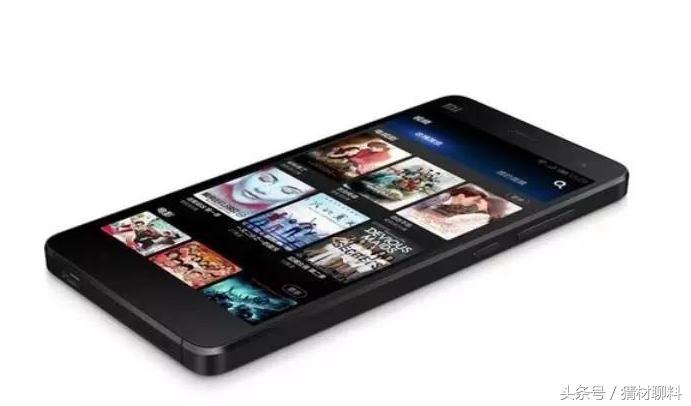 手机外壳摔了一下凹陷,手机金属外壳被硌凹陷