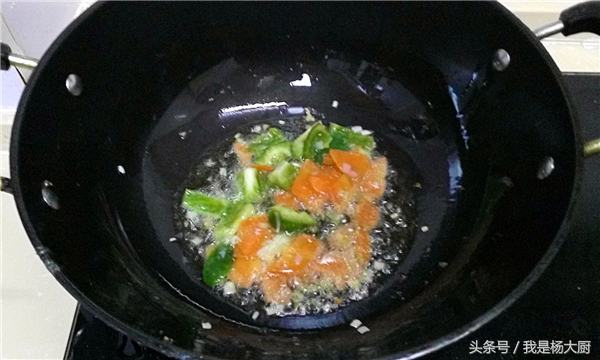 饭店里大厨竹笋炒肉最正宗的做法,家常菜竹笋炒肉的做法开胃下饭