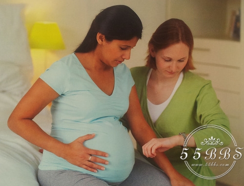 快生了还挺着大肚子到处乱跑,快生了还要出远门干嘛