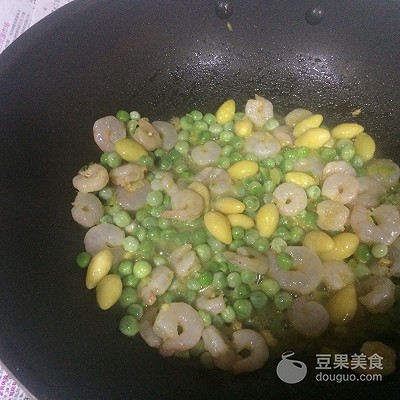 鸡蛋干发明人沈师傅,沈师傅鸡蛋干视频