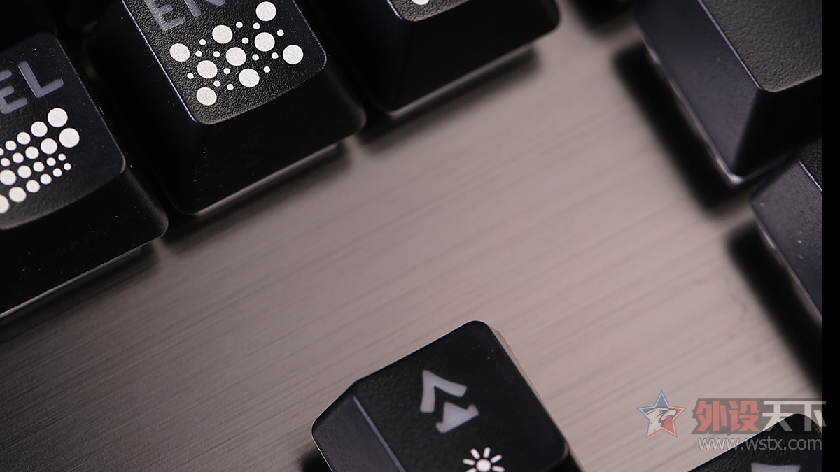 瀹滃崥k771璇勬祴,瀹滃崥k755rgb