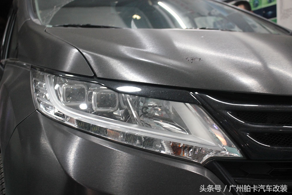 奥德赛大灯近光改成led灯泡可以吗,奥德赛更换大灯灯泡