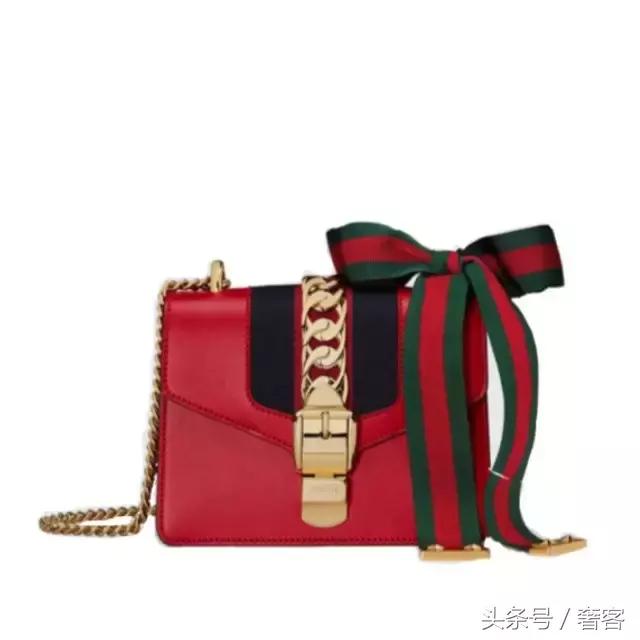 没有不爱包包的女生，尤其是红包，各位男票们不要装作没看见