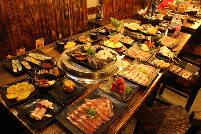 寒冬来袭温暖,冬日的温暖来自店里爆满