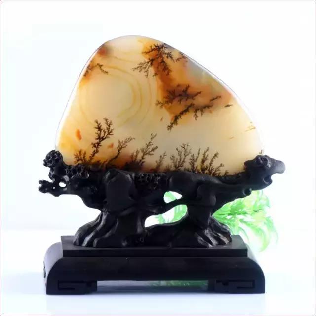 探究黄龙玉水草花的形成原因,黄龙玉水草花有裂纹