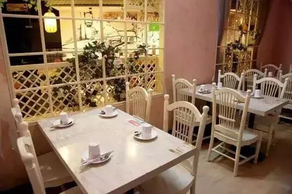 长沙有几个明星开的店,长沙有哪些明星开的店铺