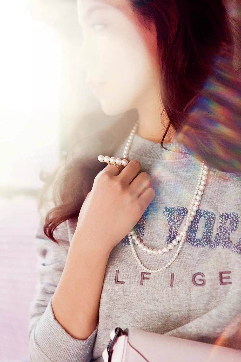 珍珠首饰如何搭配才能不显老气,珍珠和其他部位的首饰怎样搭配