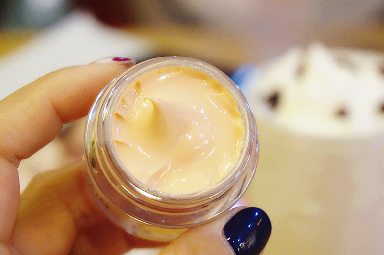 olay塑颜眼霜,olay塑颜金纯修护精华