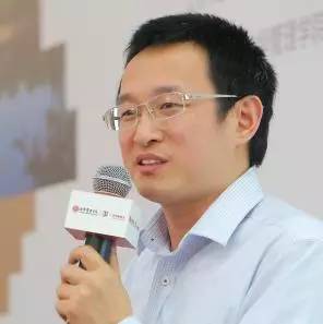 揭秘中国新三板第一富豪发家史，竟然靠一个司机的投资缔造千亿帝国！