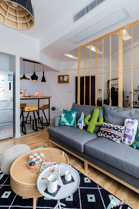 装修全程遥控，家具闲鱼网淘，资深宅男让闹市区老房大变样