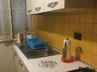 意大利蓝洞国内,意大利卡普里岛与蓝洞