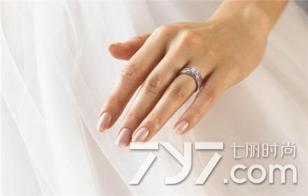 手上起小水泡痒脱皮怎么办快用这6个方法阻止症状加剧