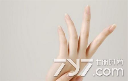 手上过敏长小水泡还很痒该怎么办,每年夏天手上长小水泡很痒怎么办