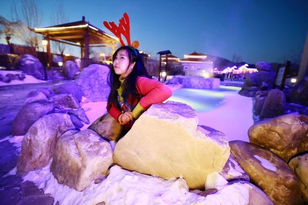 绚烂这夜的碧湖，醉了你的温暖柔情