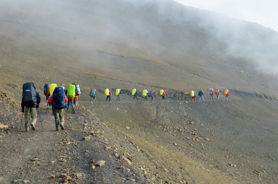 狼塔徒步a线详细攻略,狼塔徒步路线
