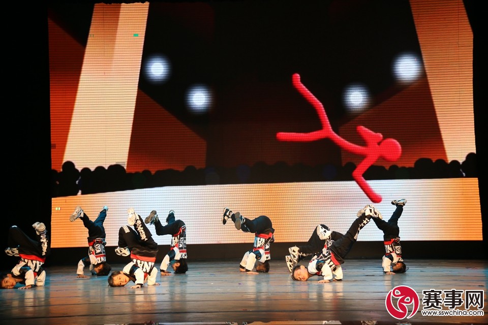 赛事网春晚录制圆满结束，正月初一至初三请锁定福建教育电视台