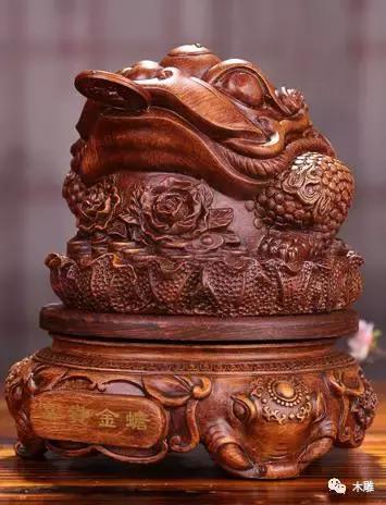 美容店的金蟾怎么摆放招财,为什么说摆放金蟾摆件可以招财