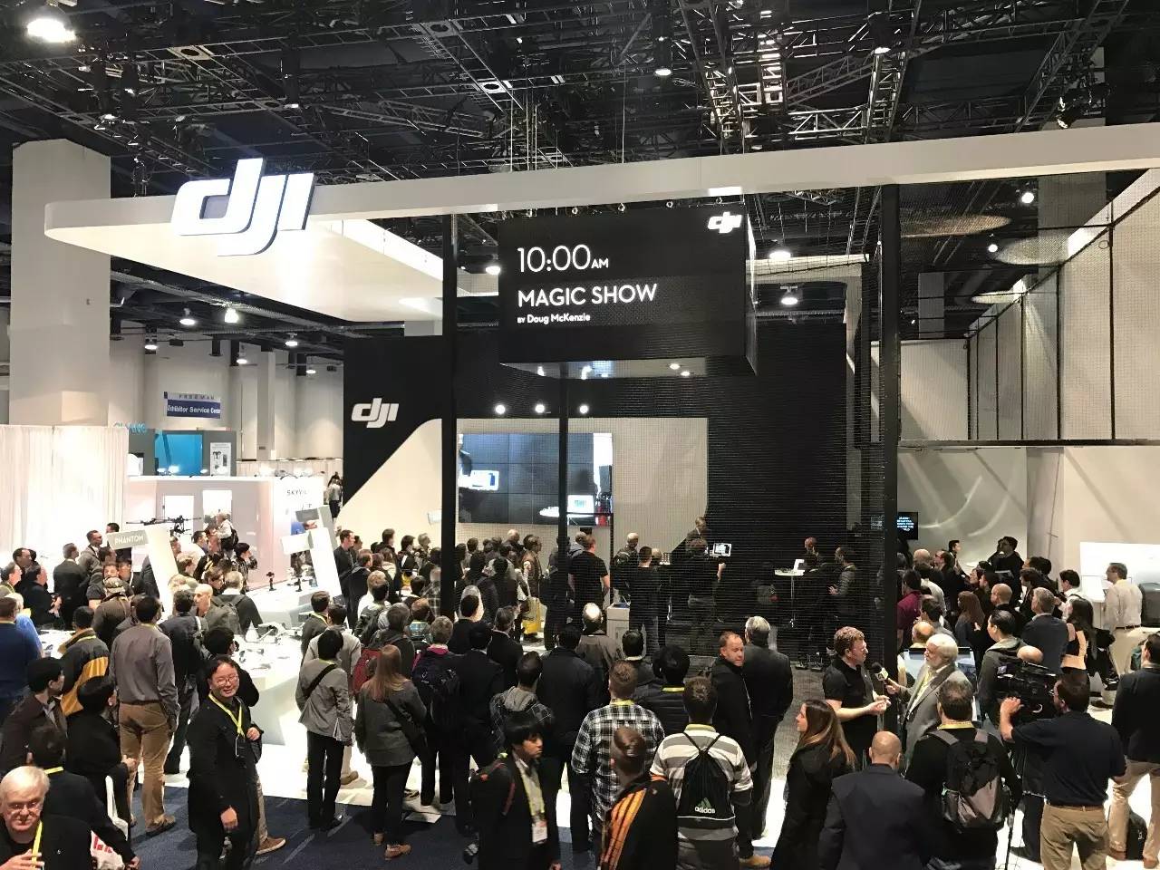 ces第二天多少分,ces2022回放