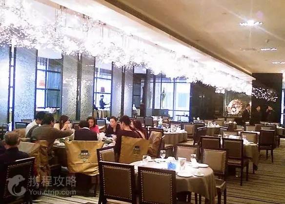 上海红烧肉哪家好吃米其林,上海最好吃的红烧肉是哪家