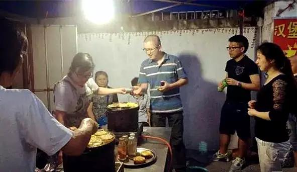 人均10块吃喝玩乐,人均10块钱的食物