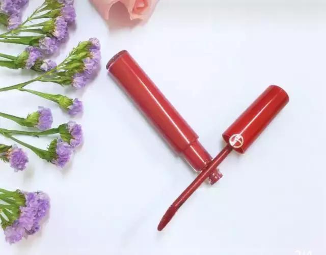 心机裸妆骗过直男伪素颜 (低至40元学生党素颜口红骗过直男)