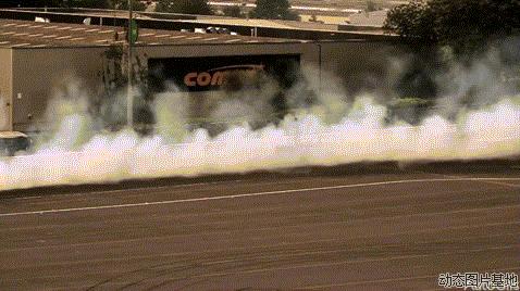 香港名嘴查小欣,查小欣评价