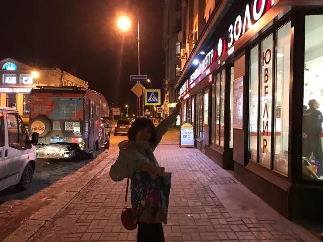 带三个美女自驾中国,自驾房车欧洲之旅