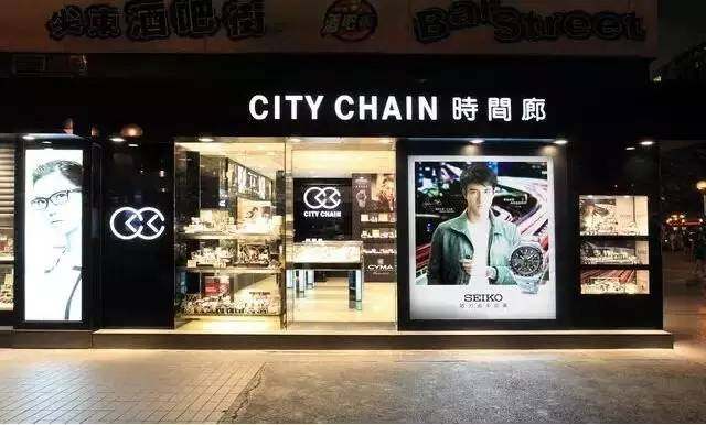 香港新春年货市场红火,这些年货卖爆了购买主力竟是90后