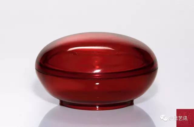 50件顶级鼻烟壶,鼻烟壶国外拍卖