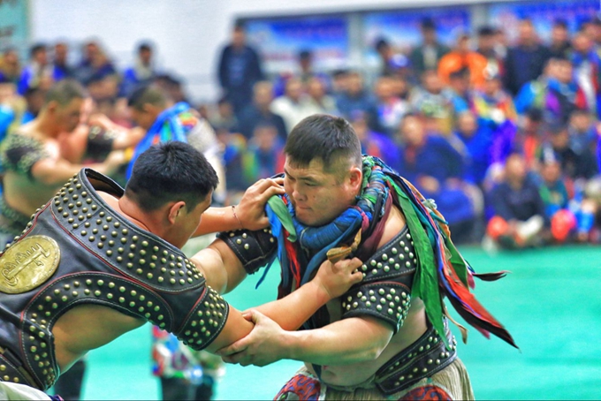 蒙古最精彩的竞技比赛,蒙古国搏克竞技