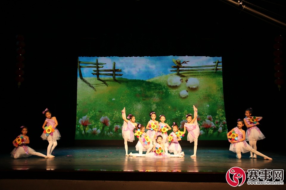 赛事网春晚录制圆满结束，正月初一至初三请锁定福建教育电视台