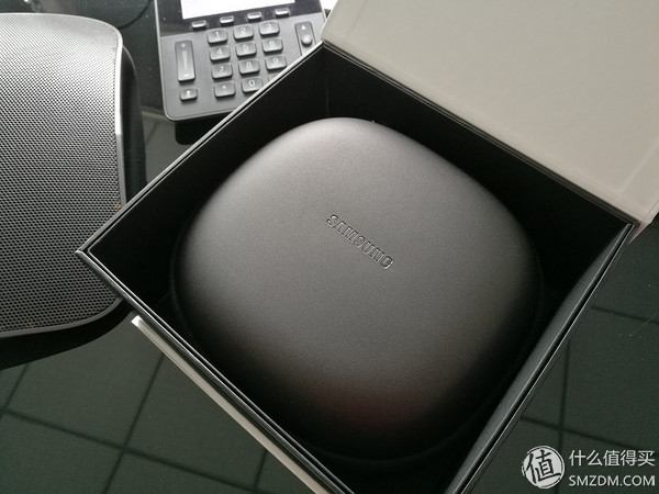 有颜值，有实力否？三星LevelOn头戴式耳机