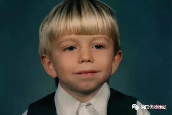 她是世界最牛变性人，*诺斯**登的前辈，奥巴马最后一刻为她发特赦令