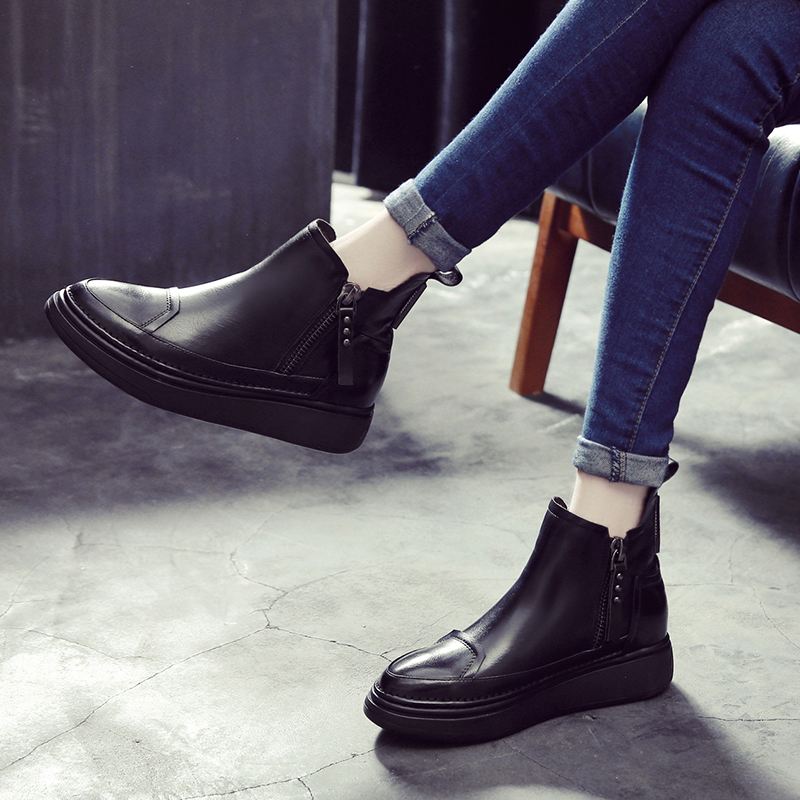 英伦风中跟马丁靴短靴,英伦学院风坡跟短靴