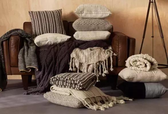 花五万块钱买一个包,花5万买一个包包会贬值嘛