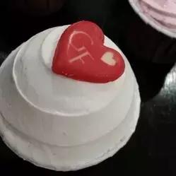 魔都热门甜品店畅销冠军单品，吃货人手一份！